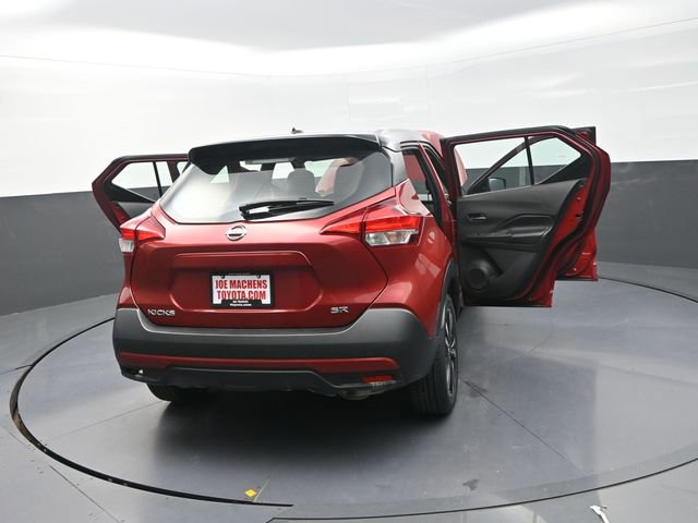 Used 2019 Nissan Kicks SR w/ SR Premium Package image 15
