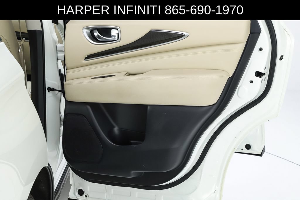 Used 2017 INFINITI QX60 Luxe w/ Premium Plus Package AWD/4WD image 31