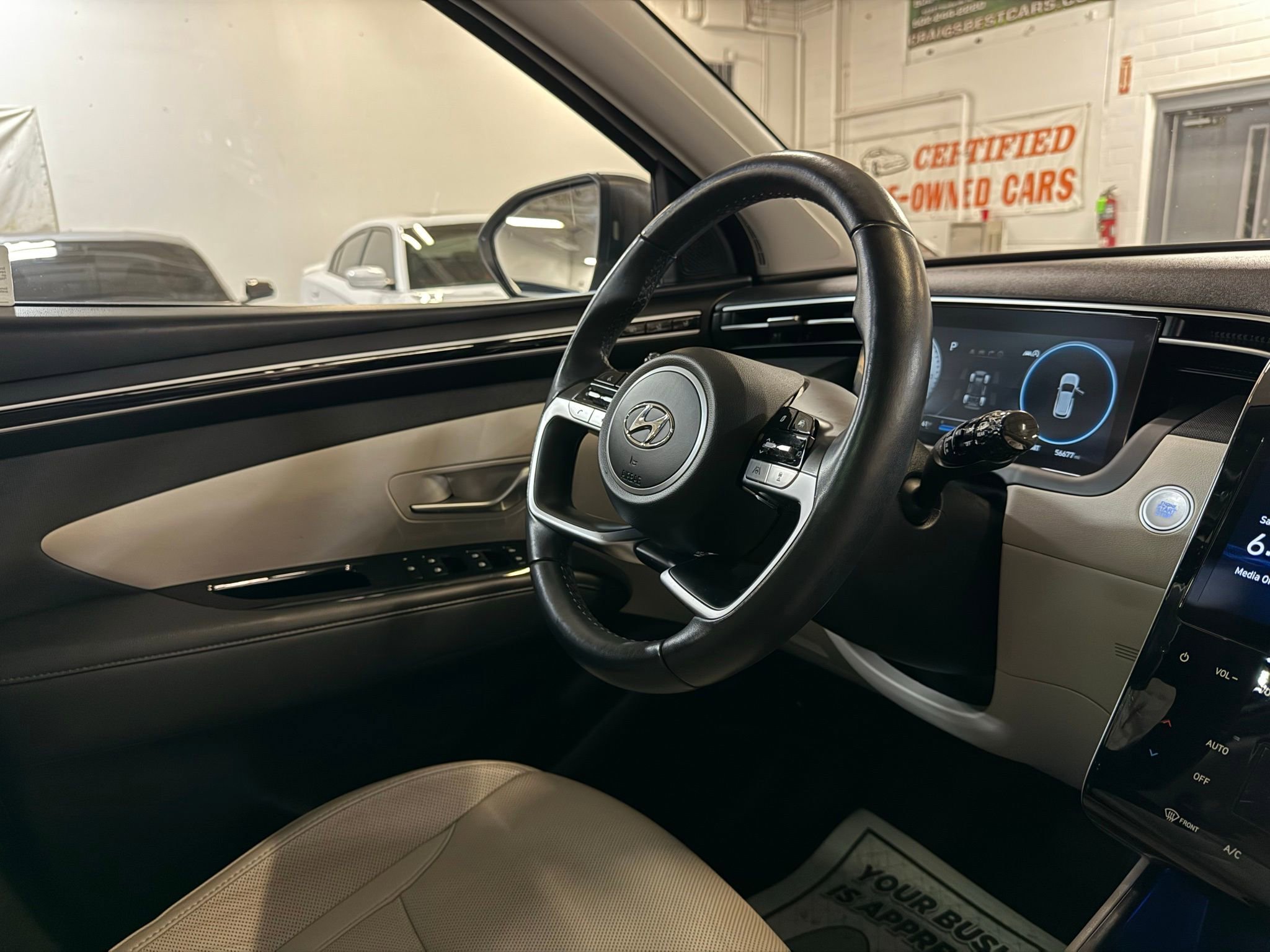 Used 2024 Hyundai Tucson Limited image 23