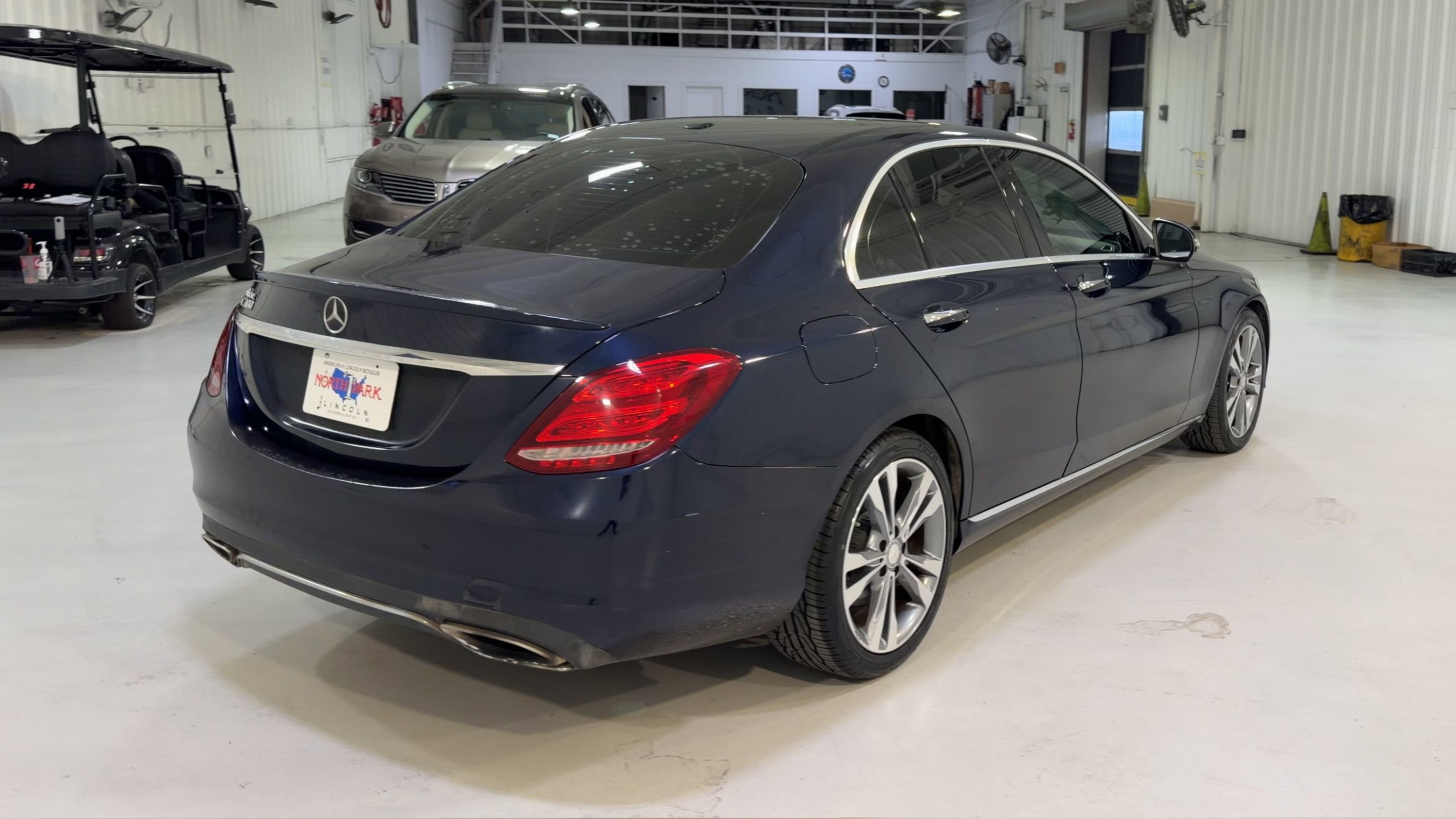 Used 2017 Mercedes-Benz C 300 Sedan image 9