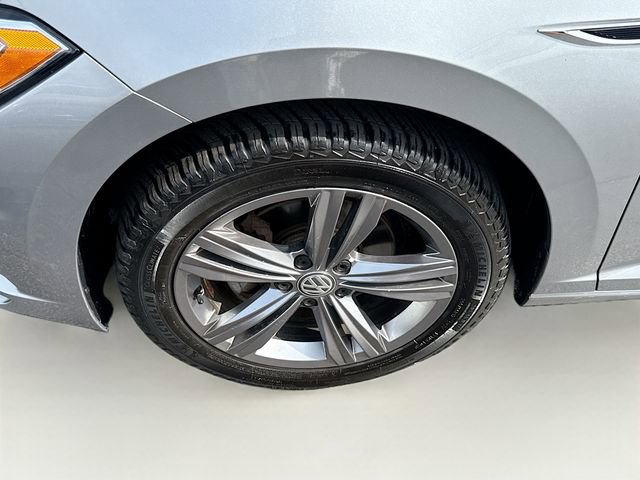 Used 2019 Volkswagen Jetta R-Line w/ R-Line Cold Weather Package image 33