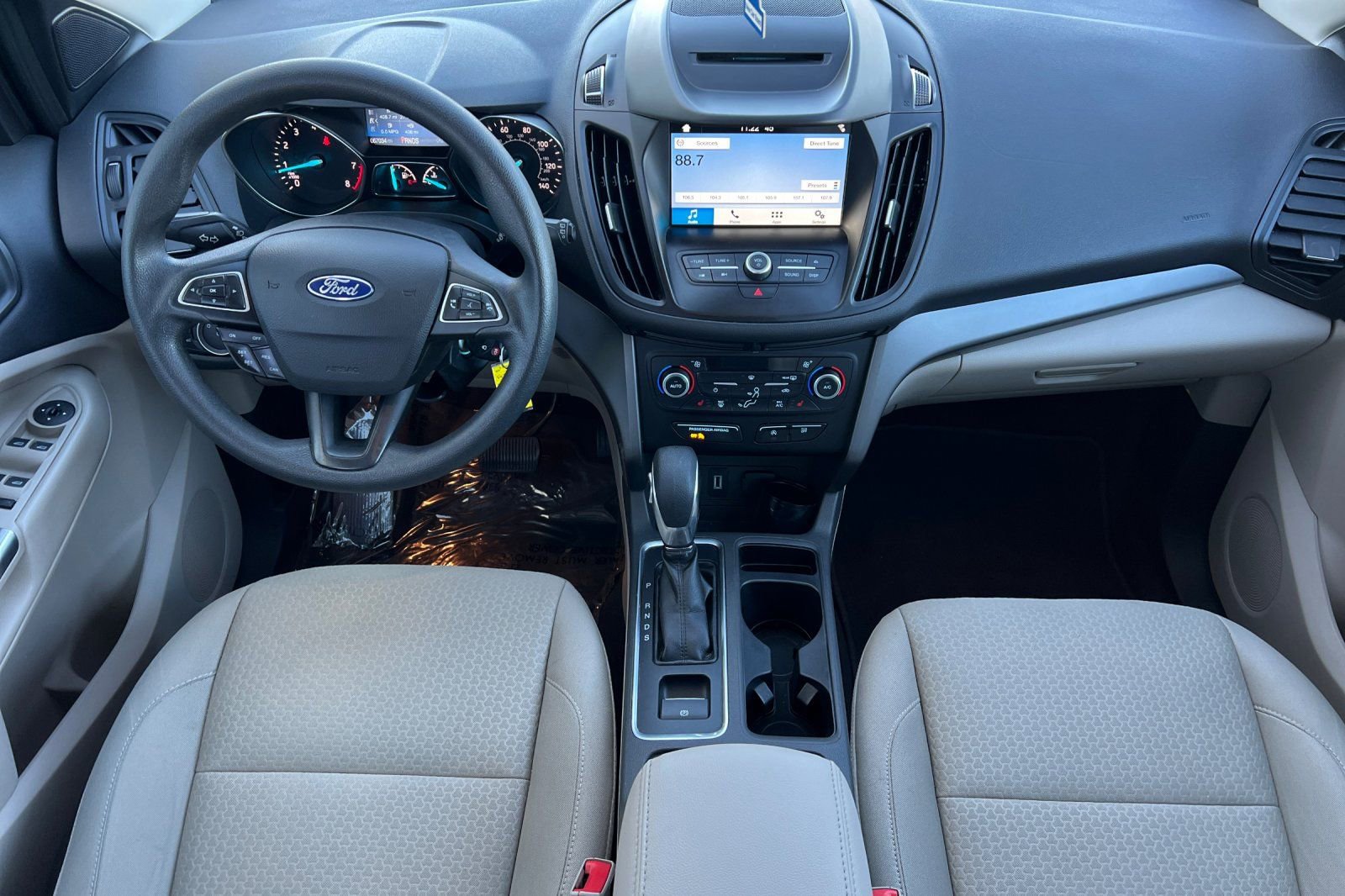 Used 2018 Ford Escape SE w/ SE Sync 3 Package image 14