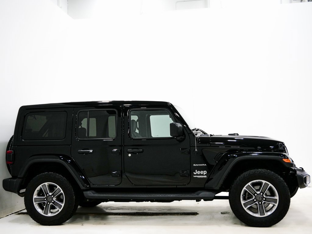 Used 2019 Jeep Wrangler Unlimited Sahara image 5