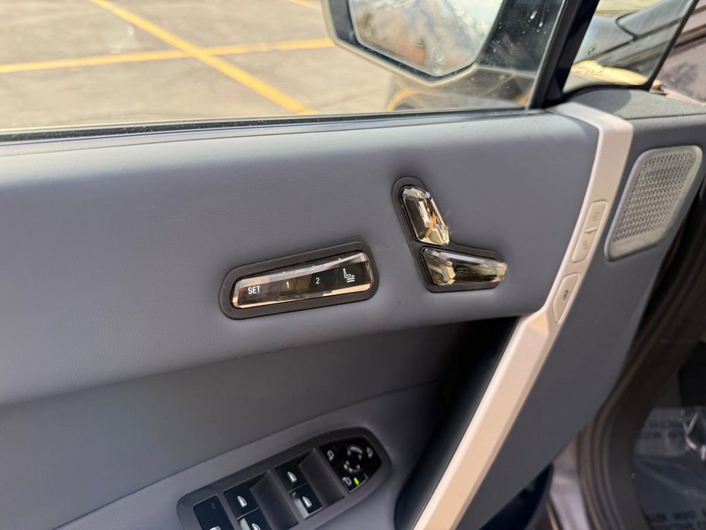 Certified 2023 BMW iX M60 w/ Executive Package image 10