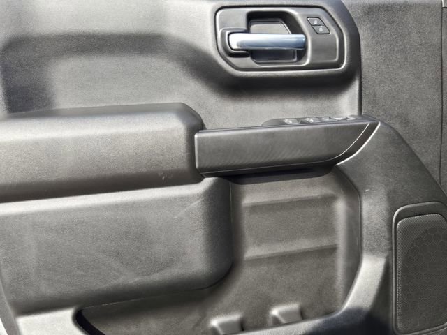 Used 2023 Chevrolet Silverado 1500 Custom AWD/4WD image 22