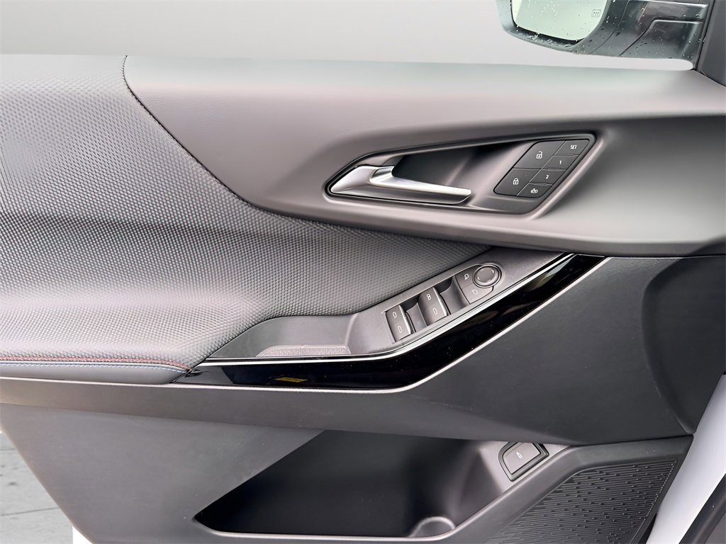 New 2026 Chevrolet Equinox RS w/ Convenience Package III image 20