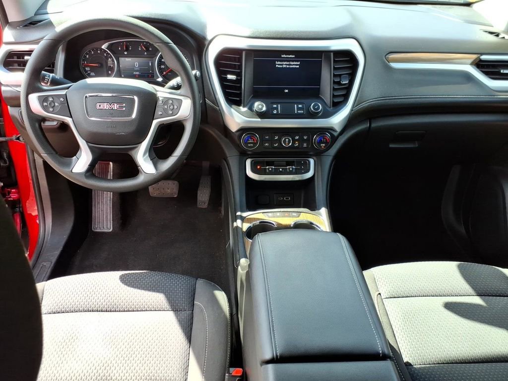 Used 2021 GMC Acadia SLE w/ Driver Convenience Package FWD image 13