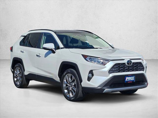 Used 2019 Toyota RAV4 Limited w/ Advanced Technology Package AWD/4WD image 3