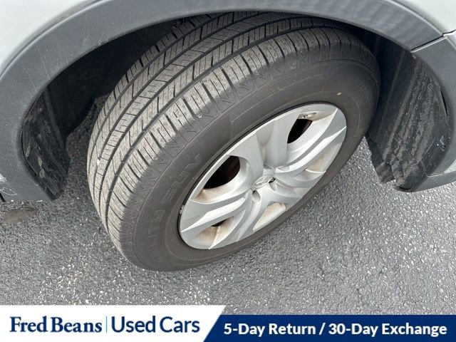 Used 2015 Toyota RAV4 LE image 15