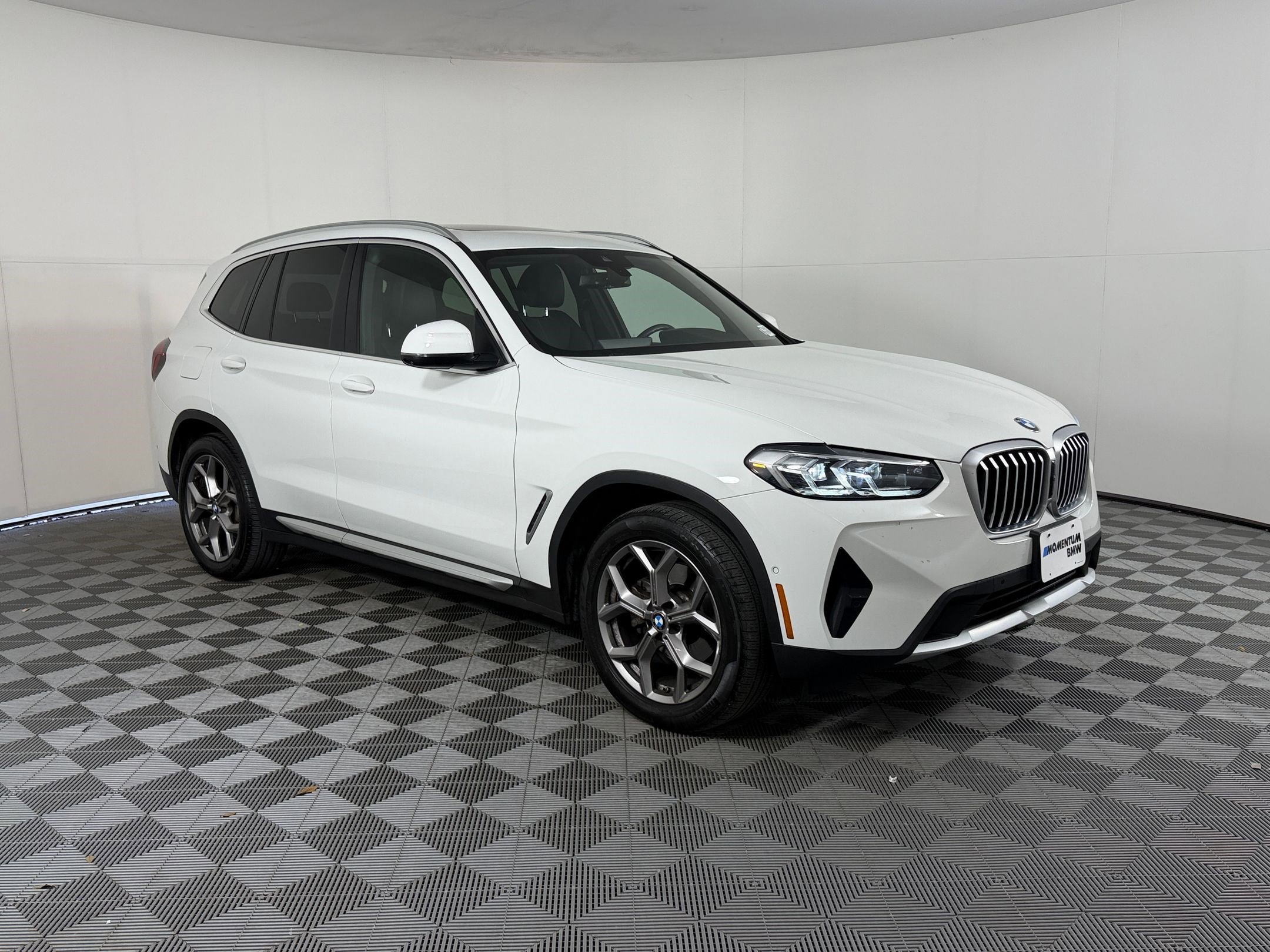 Used 2024 BMW X3 xDrive30i w/ Convenience Package image 7