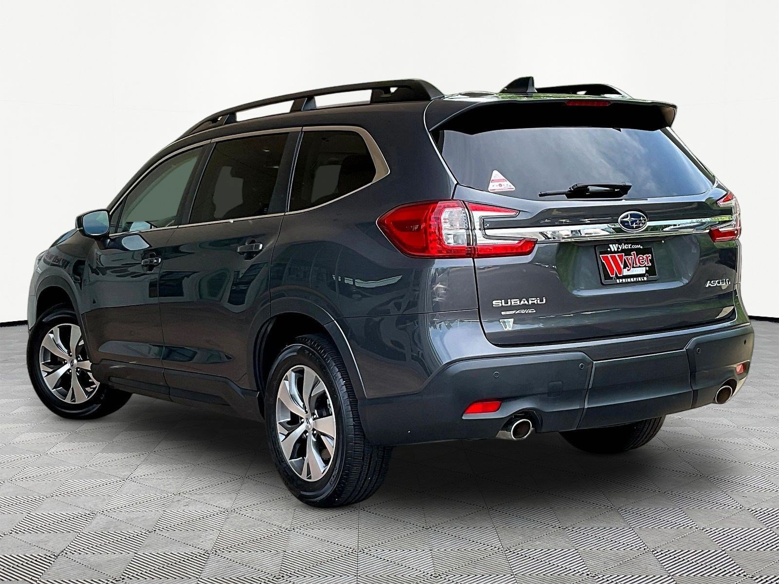 Used 2024 Subaru Ascent Premium w/ Convenience Package AWD/4WD image 12