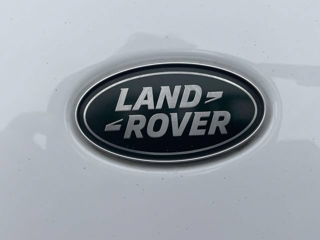 Used 2023 Land Rover Discovery Sport SE R-Dynamic AWD/4WD image 8