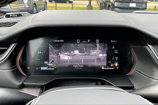 Used 2023 Jeep Grand Cherokee Overland w/ Advanced Protech Group III image 10