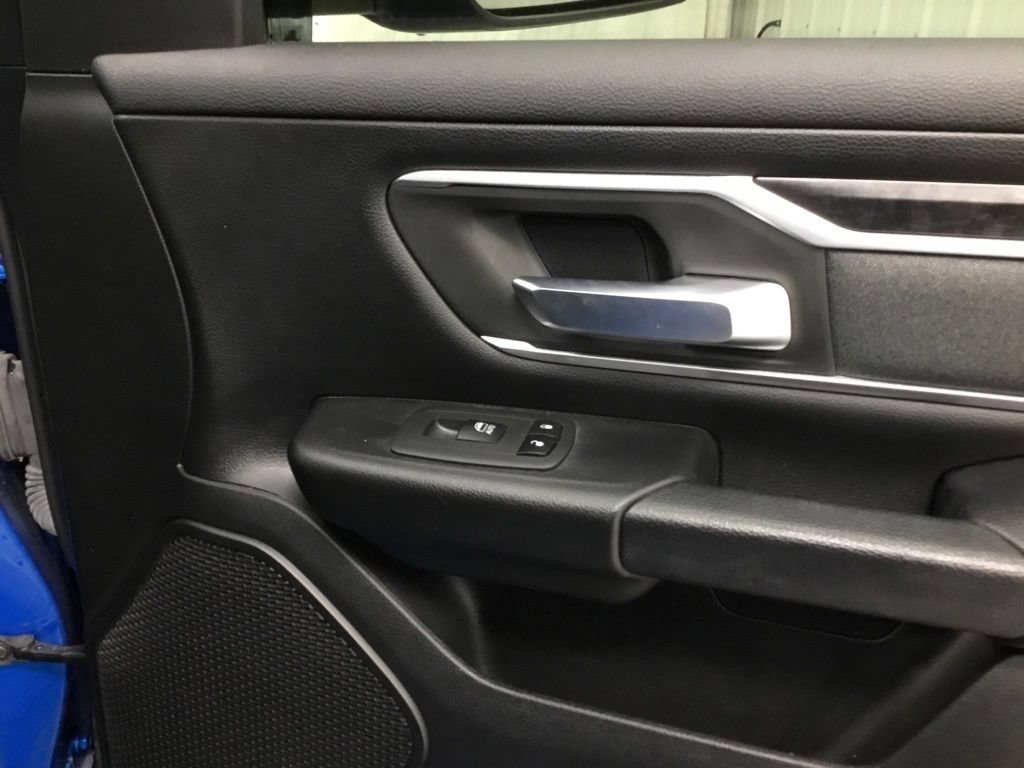 Used 2021 RAM 1500 Big Horn AWD/4WD image 25
