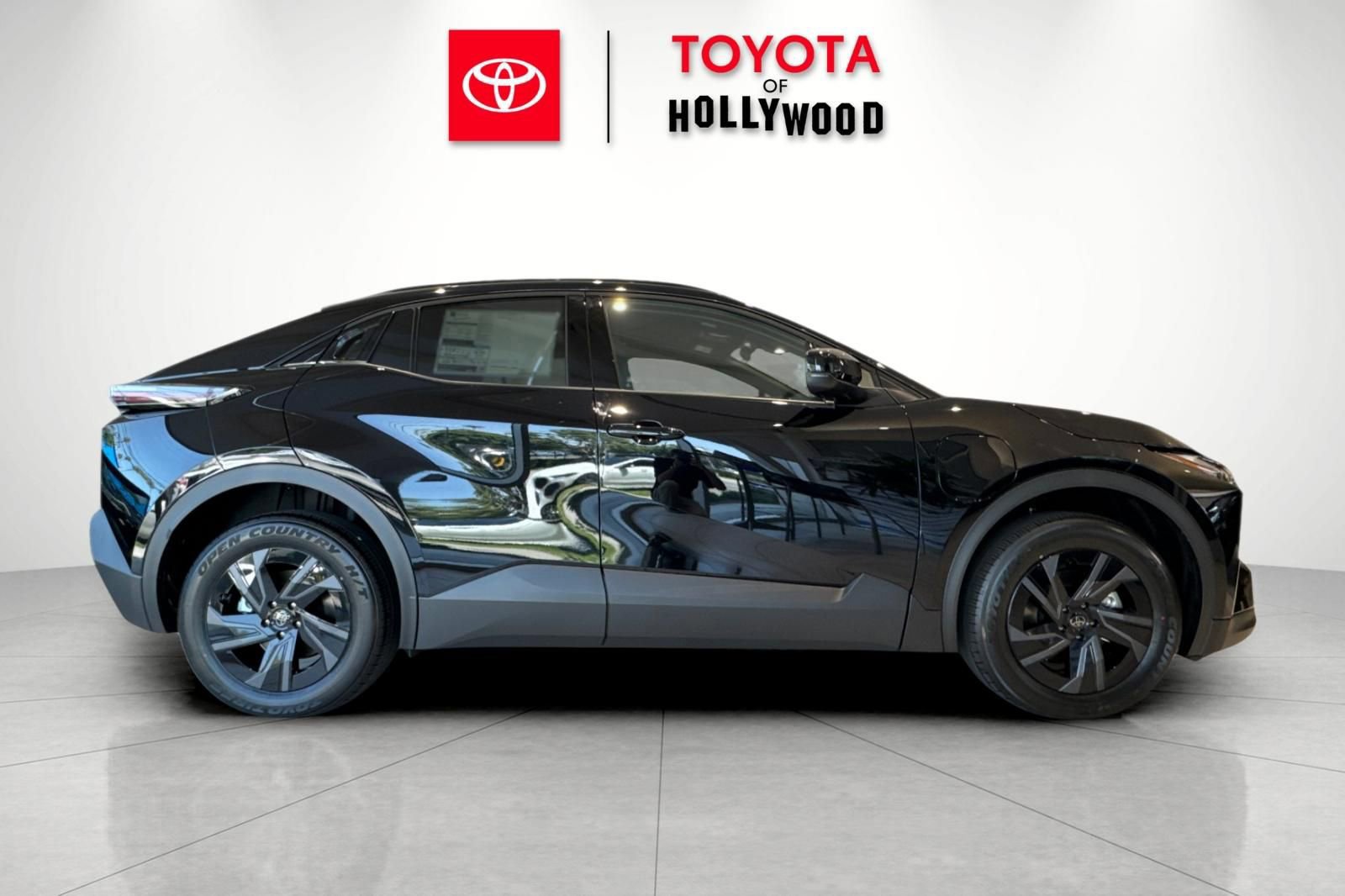 New 2026 Toyota C-HR AWD/4WD image 3