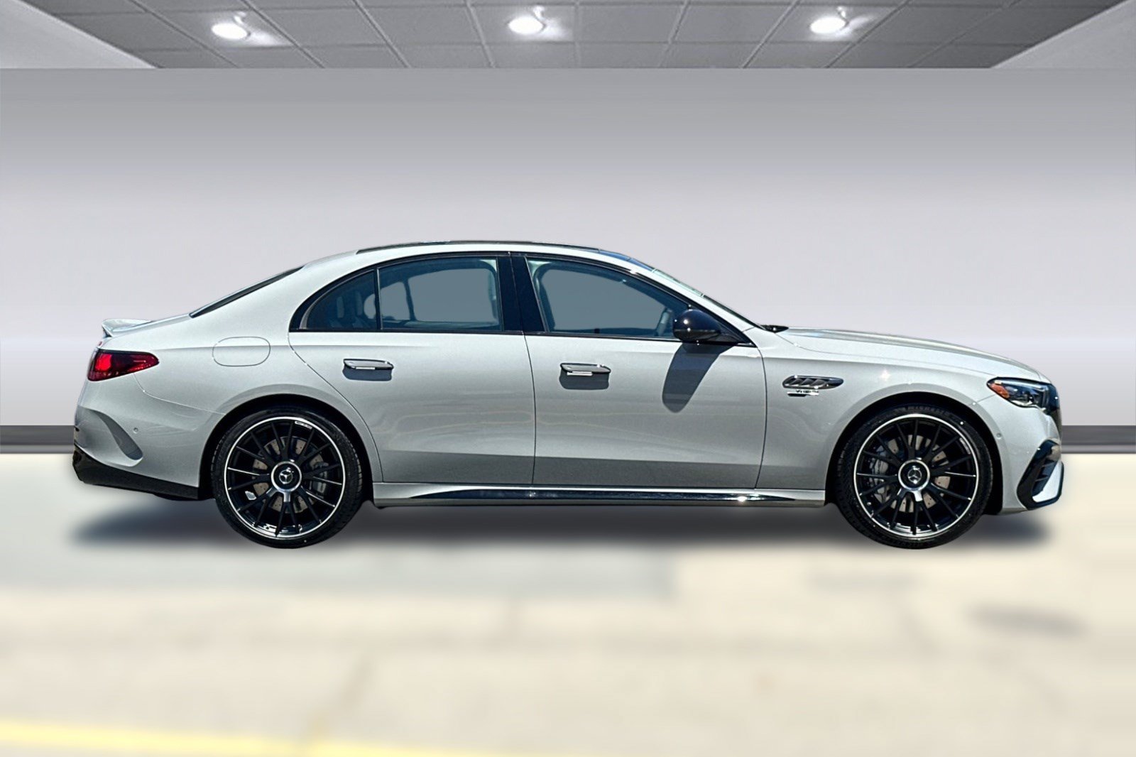 New 2026 Mercedes-Benz E 53 AMG e 4MATIC Sedan image 7