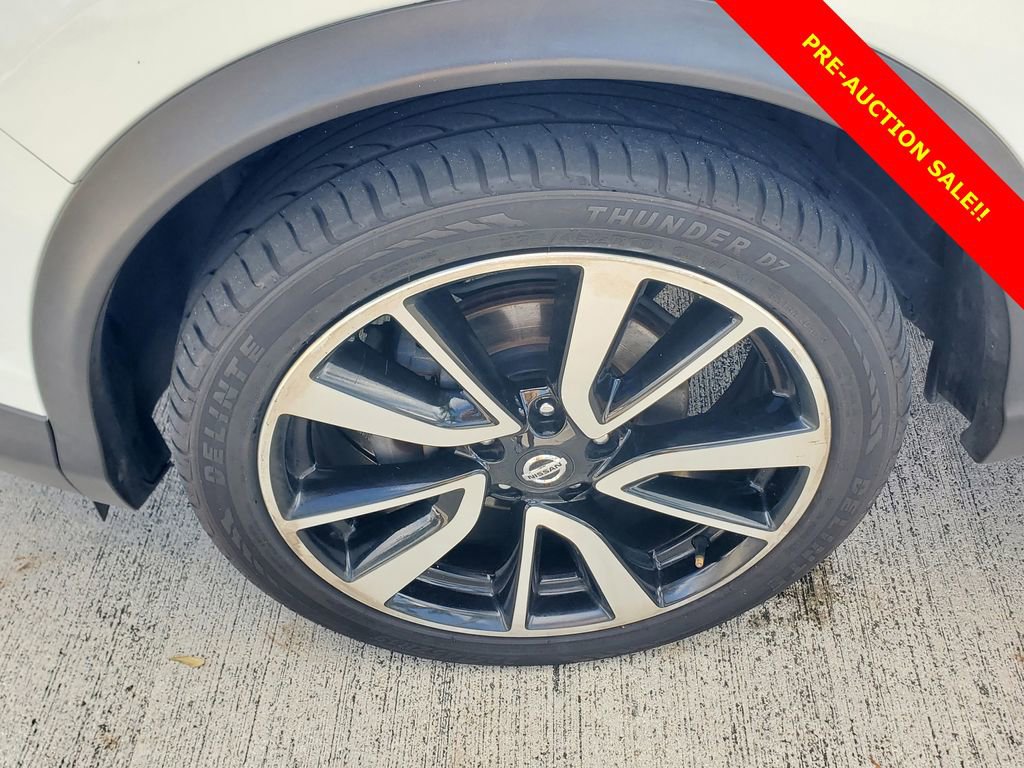 Used 2019 Nissan Rogue Sport SL w/ Premium Package image 4