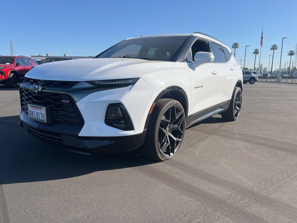Used 2019 Chevrolet Blazer RS w/ Sun and Wheels Package FWD image 3