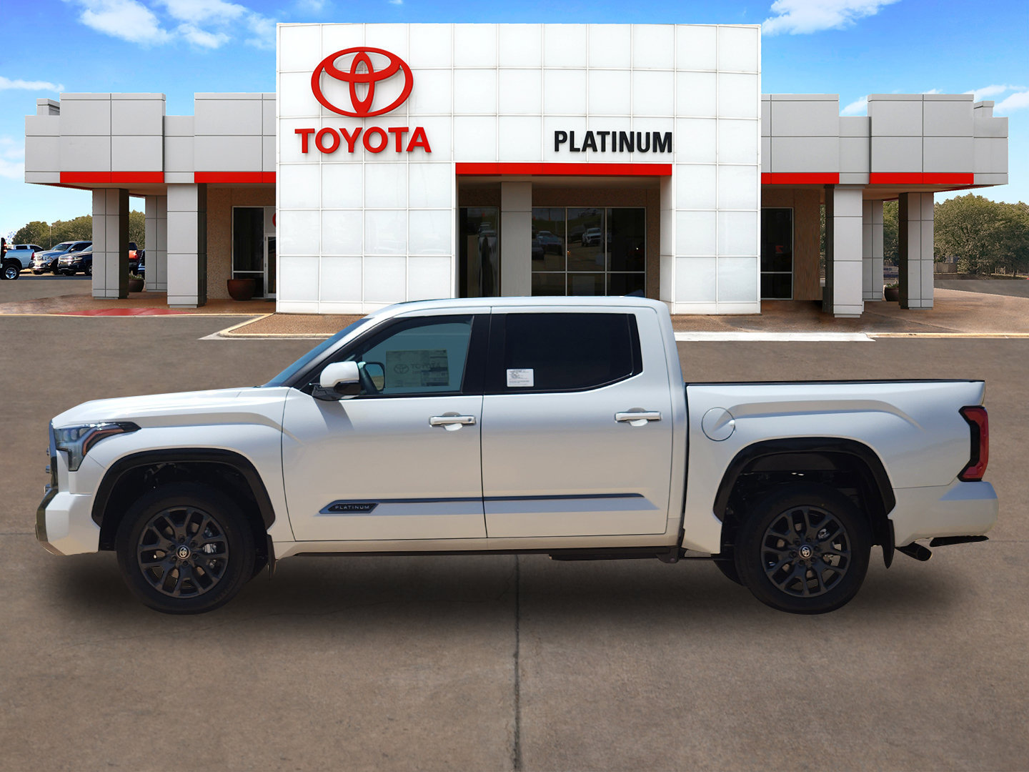 New 2026 Toyota Tundra Platinum AWD/4WD image 3