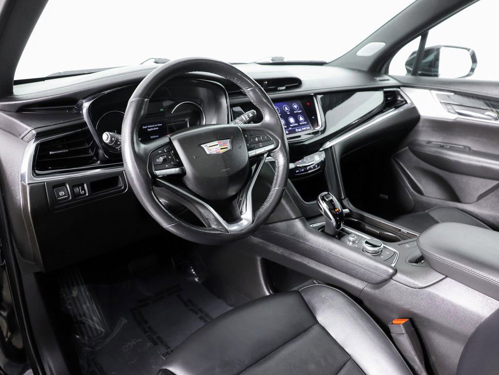 Used 2020 Cadillac XT6 Premium Luxury image 30
