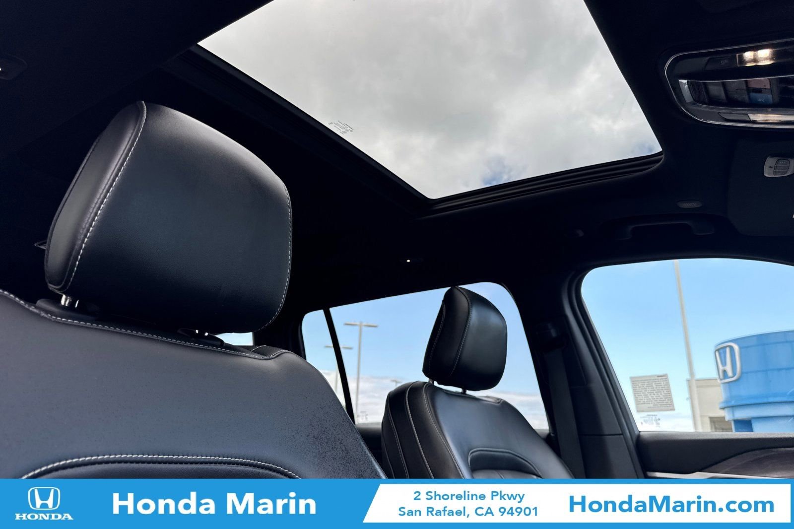 Used 2024 Jeep Grand Cherokee L Limited AWD/4WD image 22
