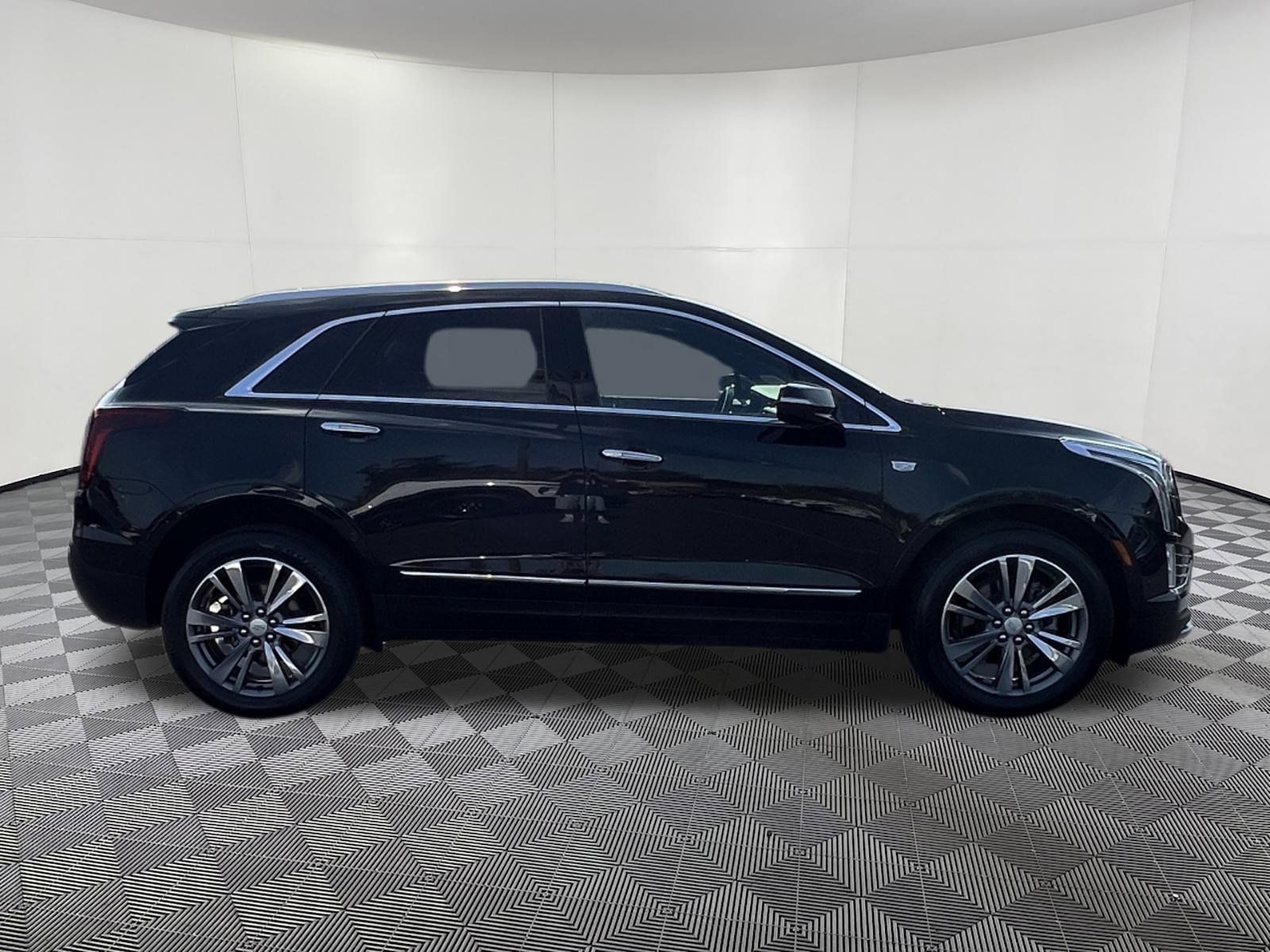Used 2021 Cadillac XT5 Premium Luxury image 7