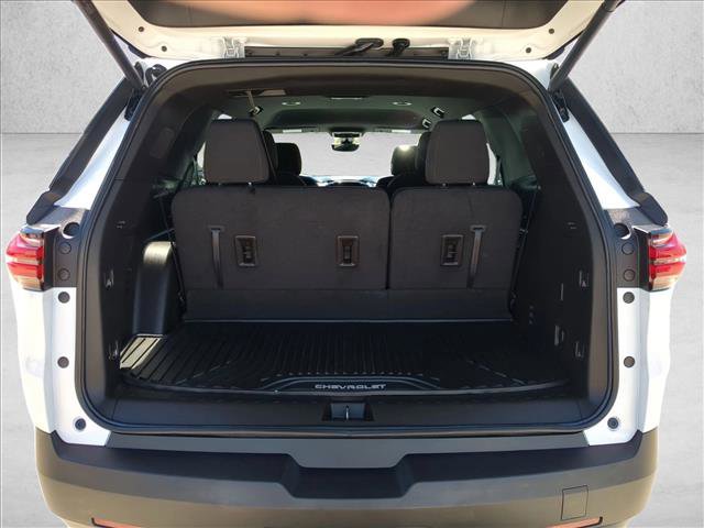 Used 2023 Chevrolet Traverse LT image 6