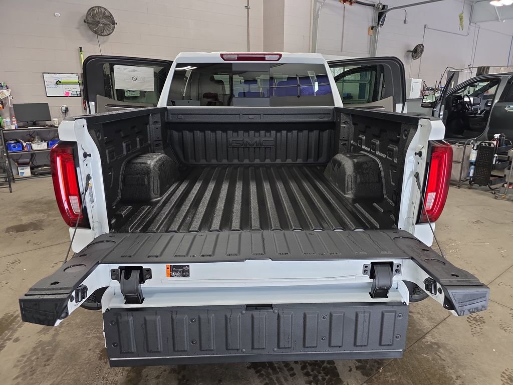 New 2026 GMC Sierra 1500 SLT w/ SLT Premium Plus Package image 13