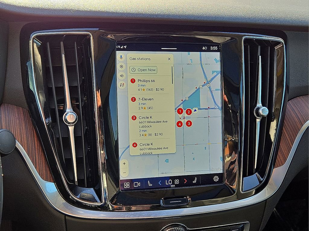 Certified 2023 Volvo S60 T8 Plus image 27