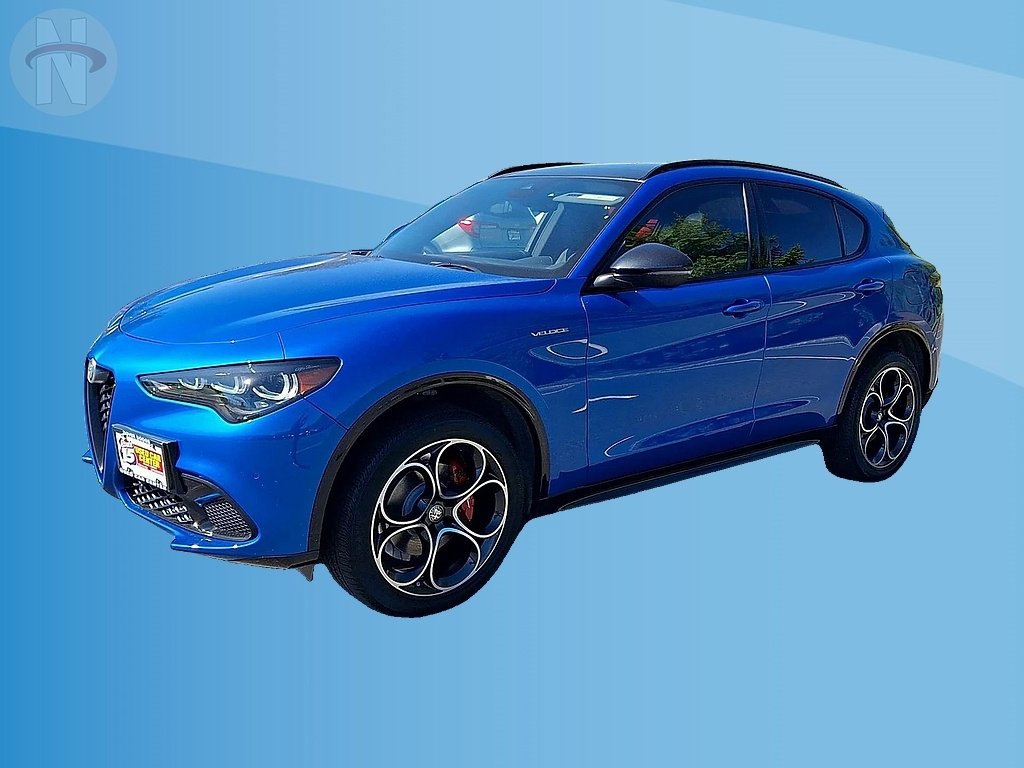 Used 2024 Alfa Romeo Stelvio Veloce AWD/4WD image 4