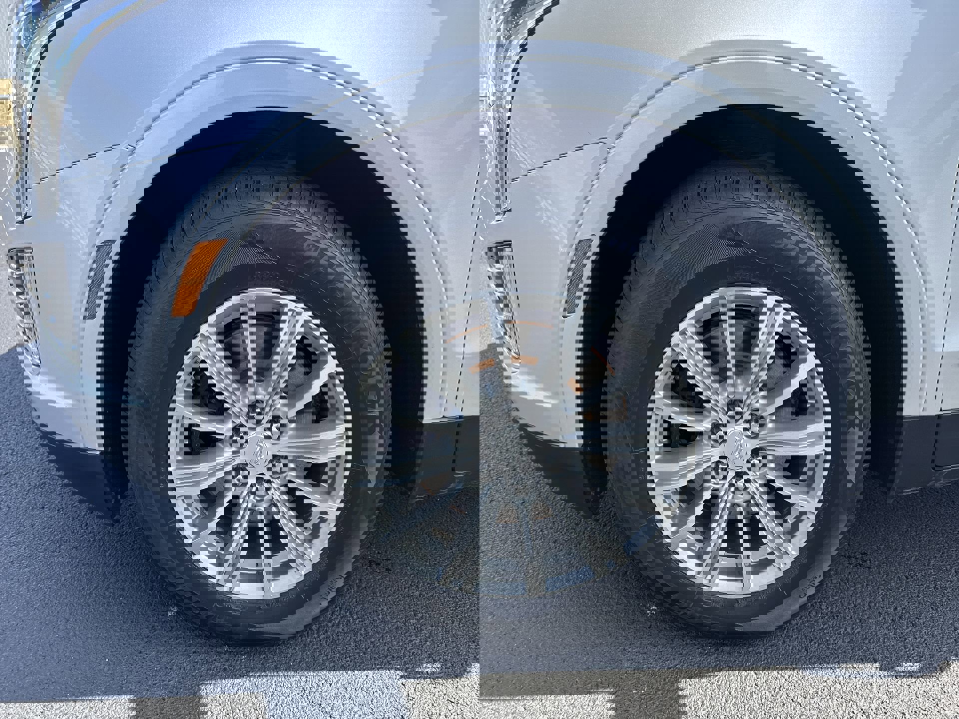 Used 2018 Cadillac XT5 Luxury image 10