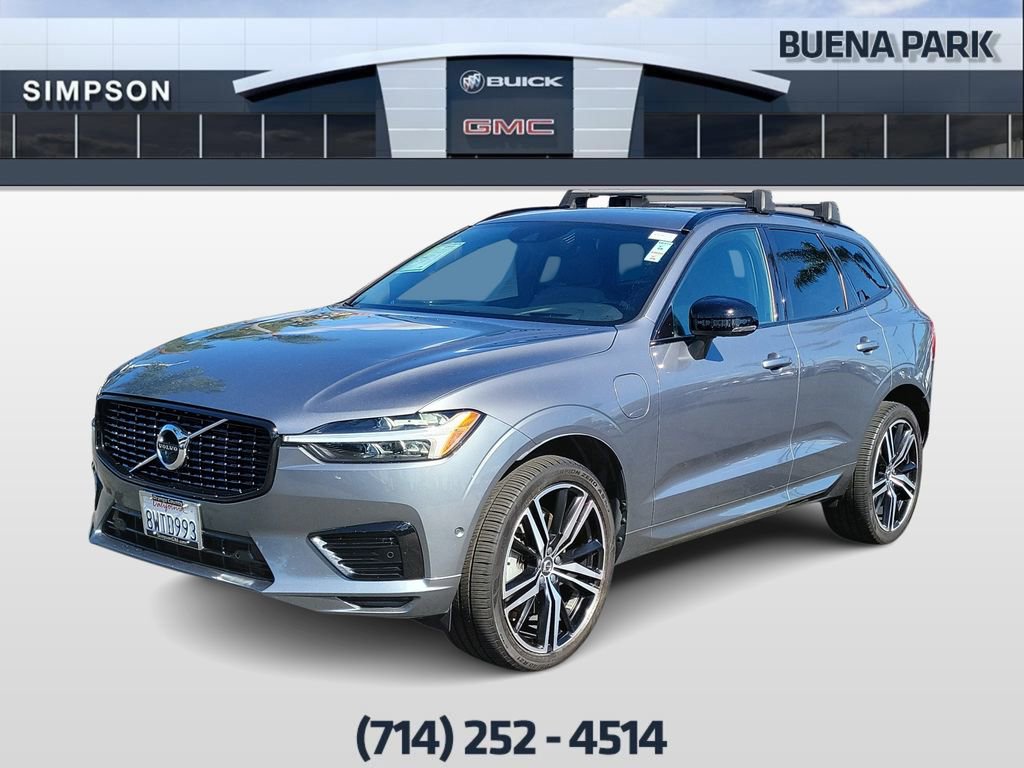 Used 2021 Volvo XC60 T8 R-Design w/ Advanced Package image 4