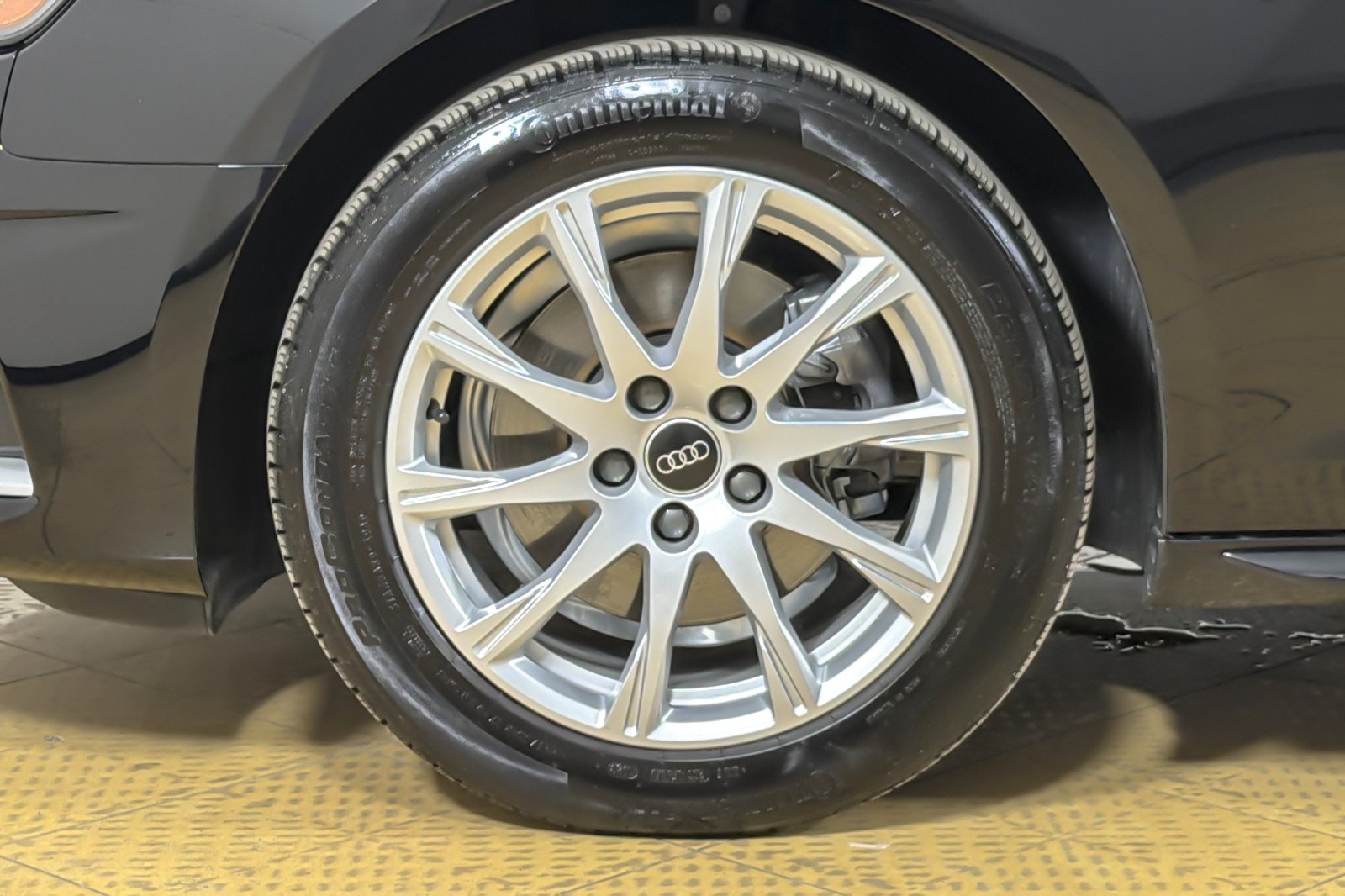 Used 2024 Audi A4 2.0T Premium w/ Convenience Package AWD/4WD image 24