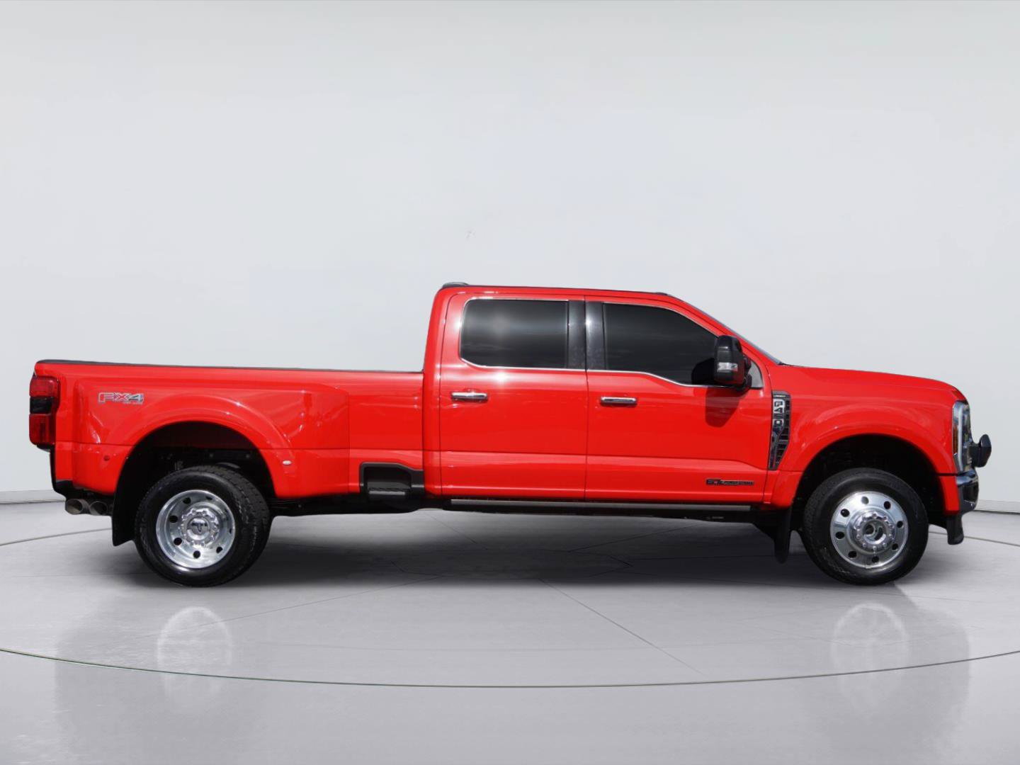 Certified 2025 Ford F450 Lariat w/ Lariat Ultimate Package AWD/4WD image 5