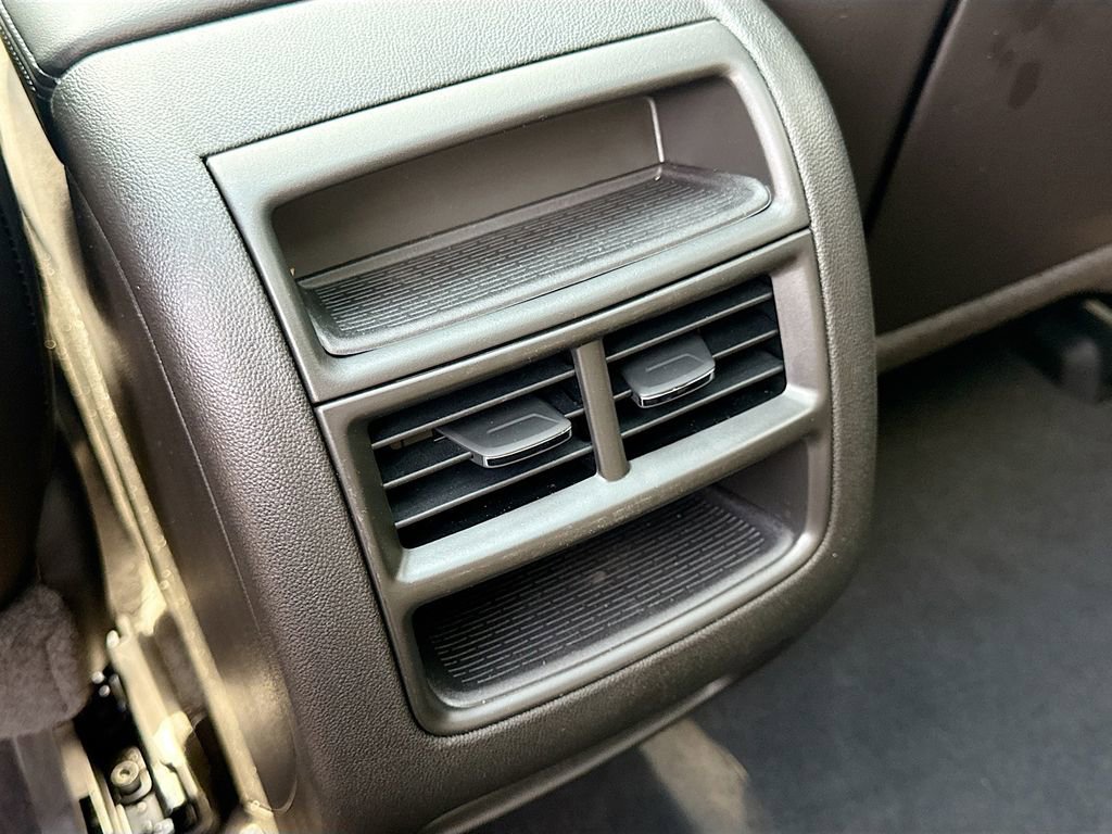 New 2025 Cadillac XT5 Premium Luxury image 27