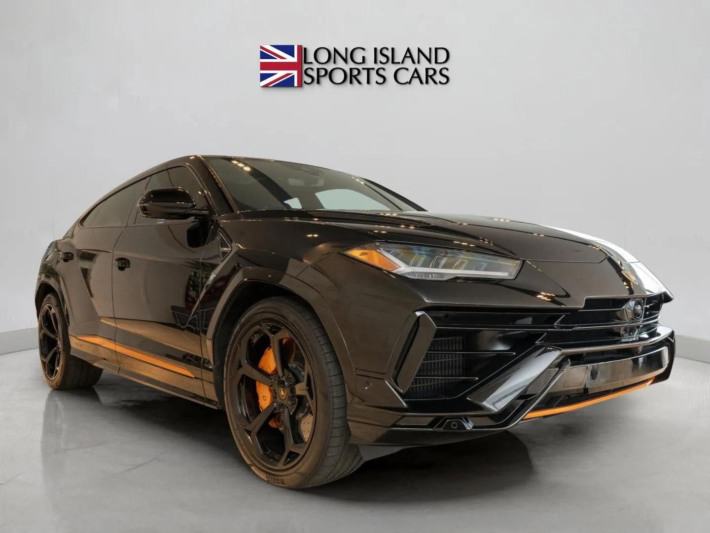 Used 2024 Lamborghini Urus S AWD/4WD image 3
