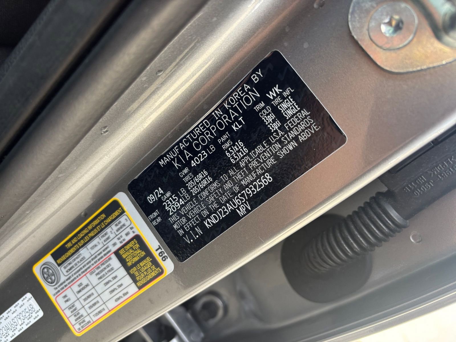 Used 2025 Kia Soul LX w/ LX Technology Package image 27