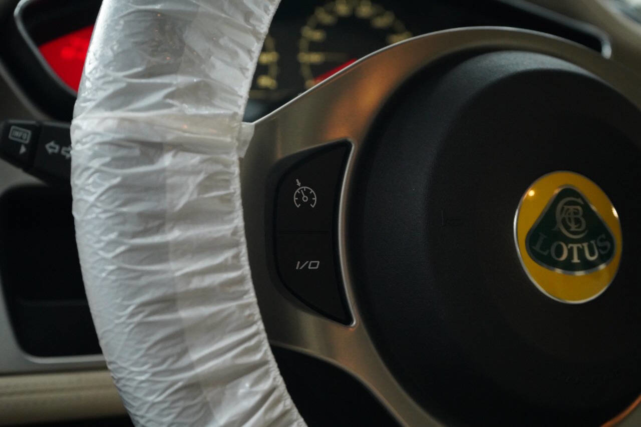 Used 2011 Lotus Evora S image 65