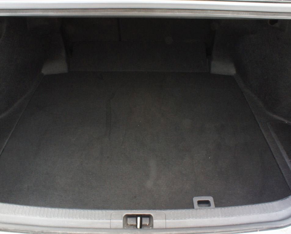 Used 2025 Toyota Camry SE FWD image 16