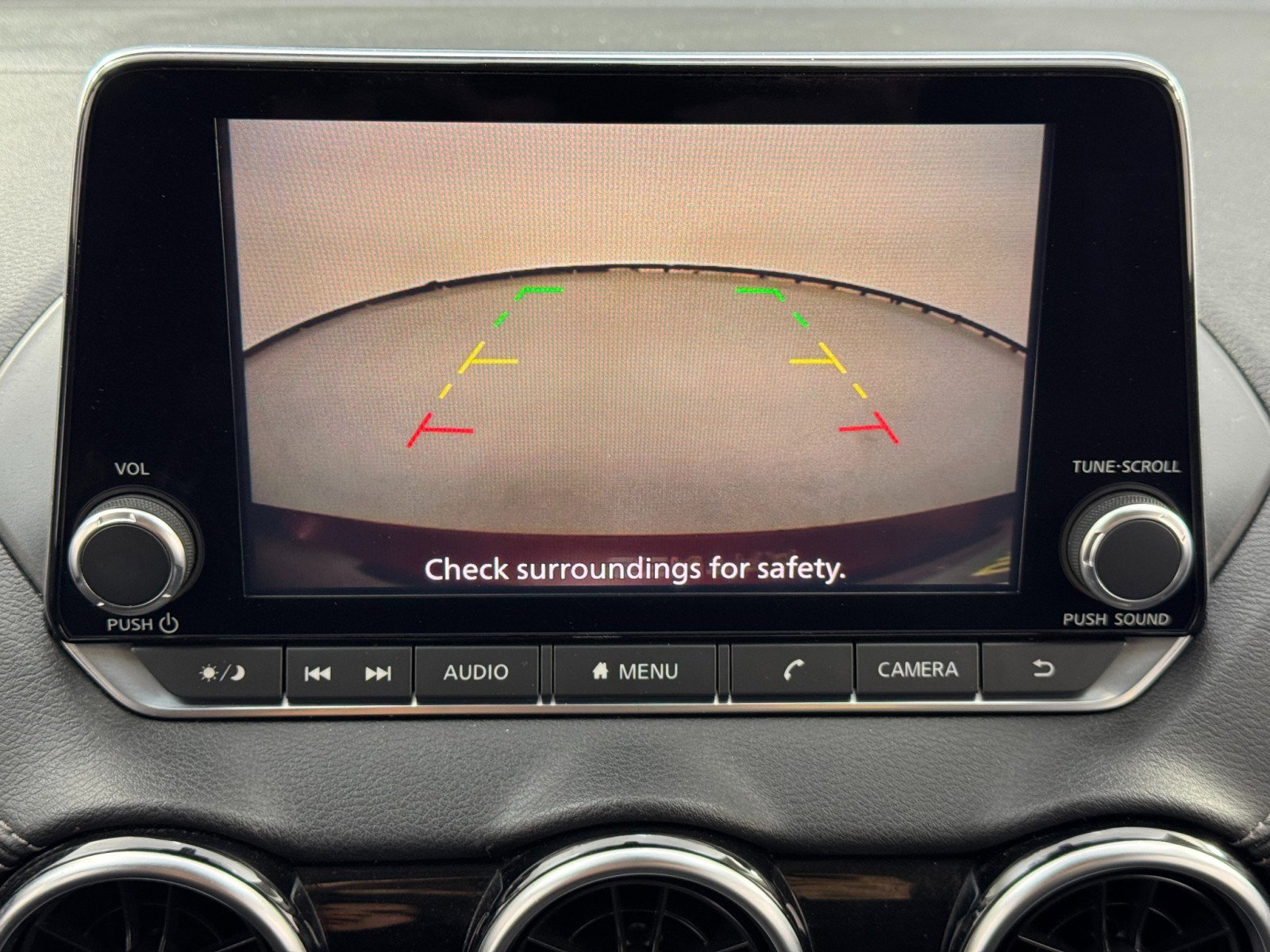 Used 2020 Nissan Sentra SV image 23