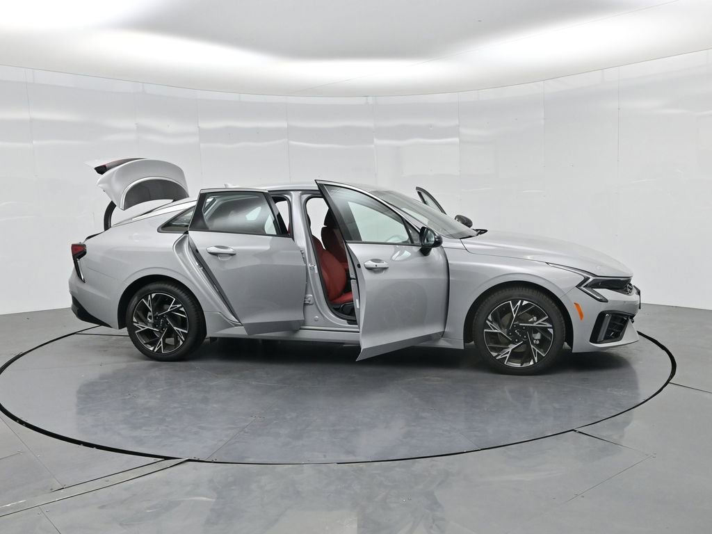 New 2026 Kia K5 GT-Line FWD image 3