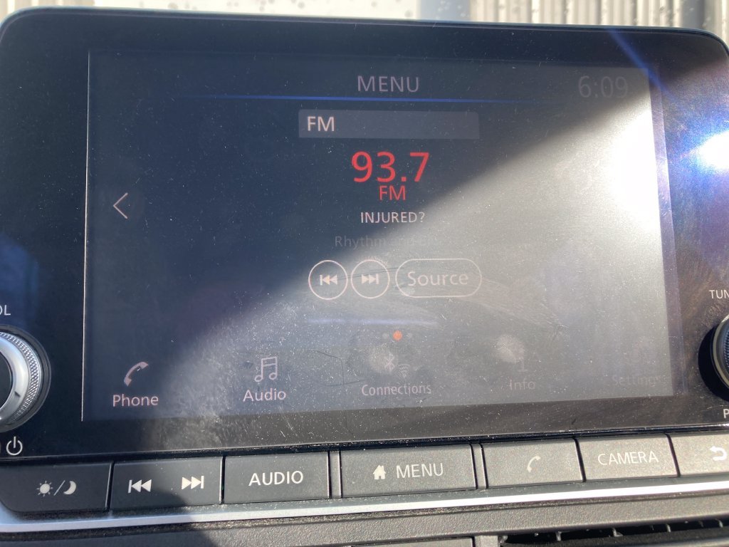 Used 2023 Nissan Altima 2.5 SV FWD image 24