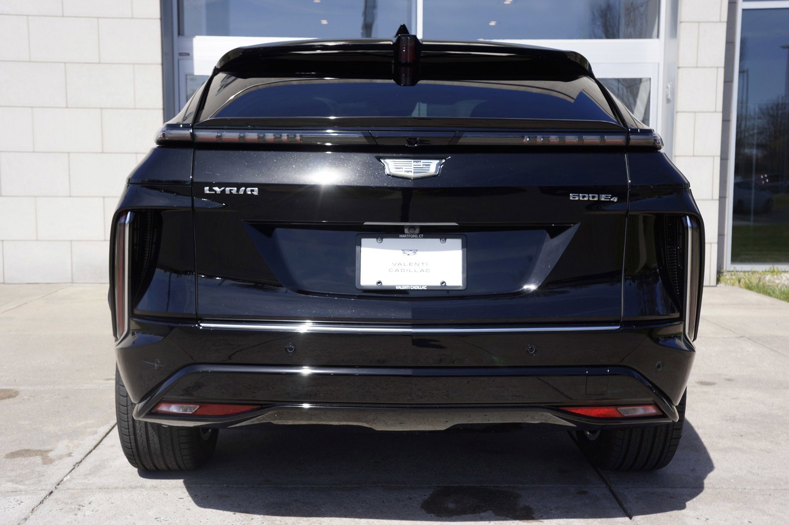 New 2024 Cadillac Lyriq Luxury image 6