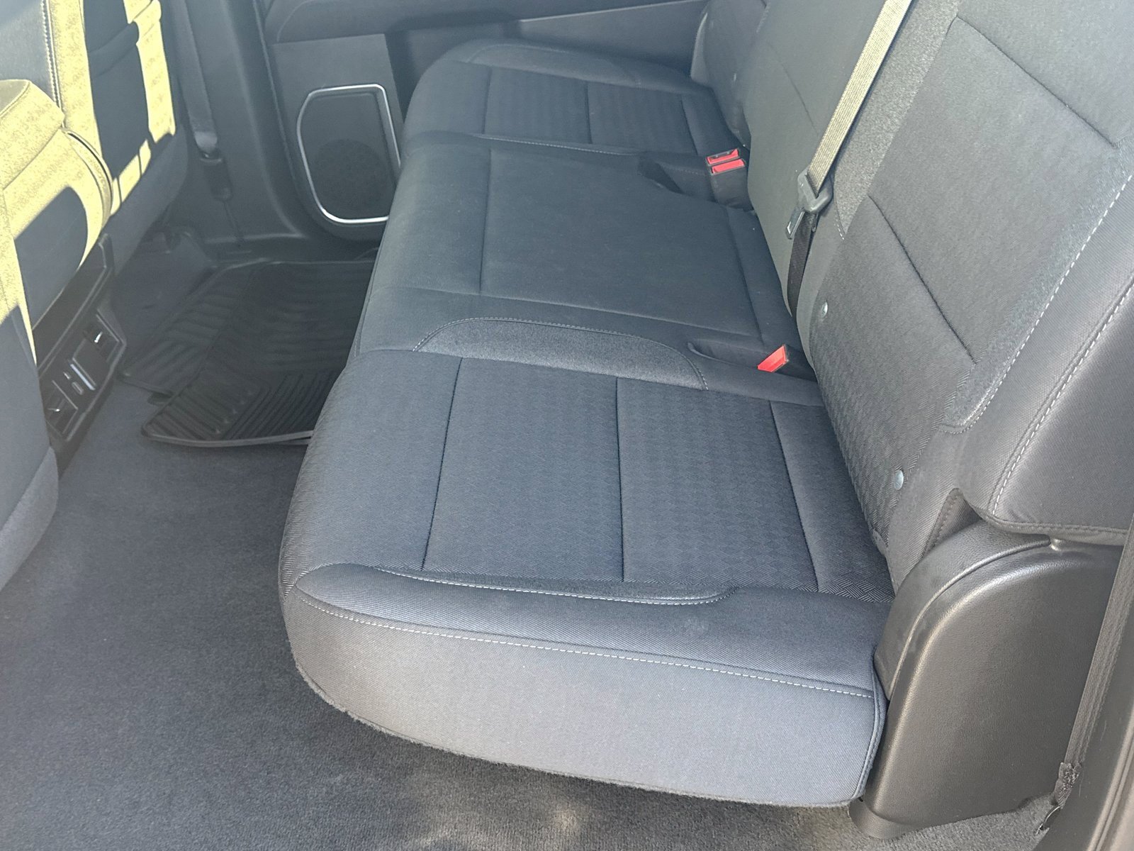 Used 2022 Chevrolet Silverado 1500 LT image 21