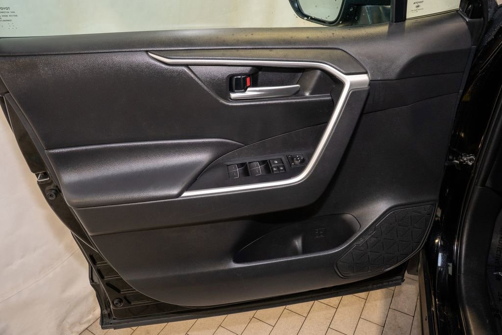 Certified 2024 Toyota RAV4 XLE image 11