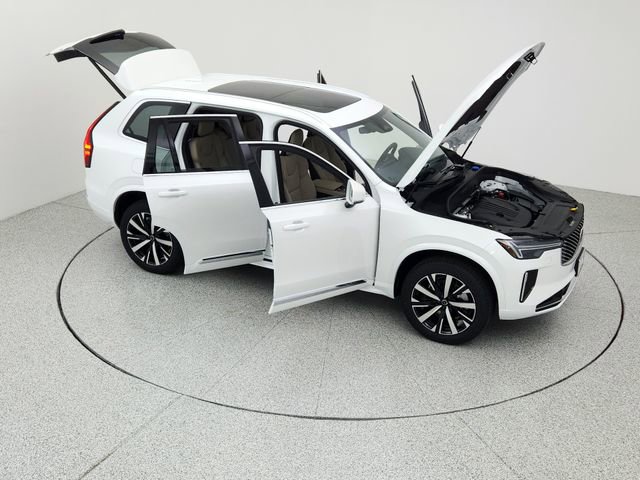 New 2026 Volvo XC90 B5 Core image 35