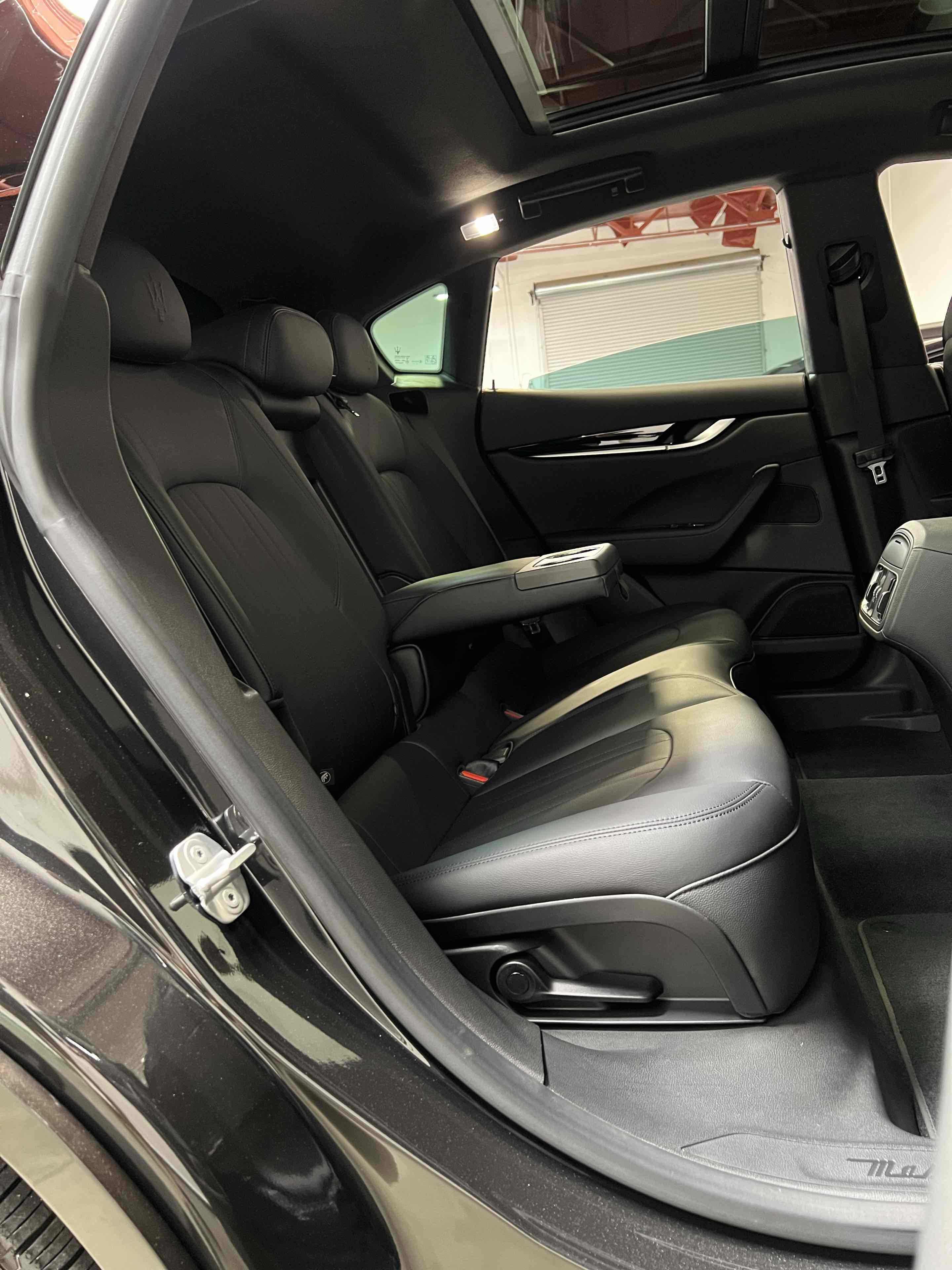Used 2023 Maserati Levante Modena AWD/4WD image 37