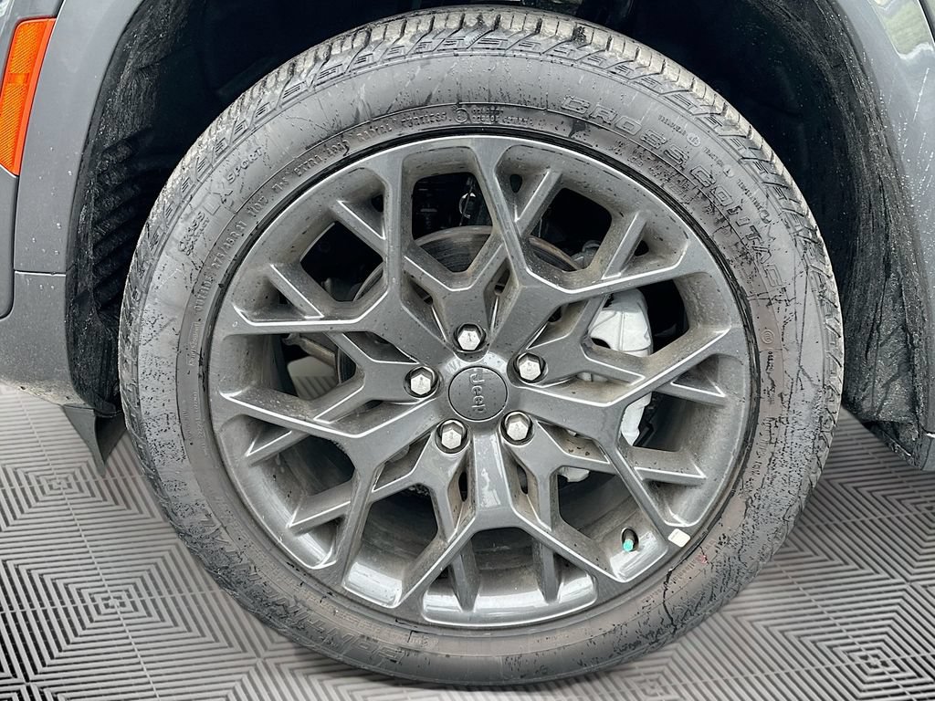 New 2025 Jeep Grand Cherokee Summit AWD/4WD image 33