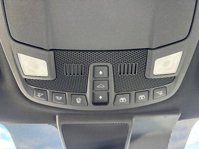 Used 2020 Ford F150 Lariat w/ Equipment Group 502A Luxury AWD/4WD image 24
