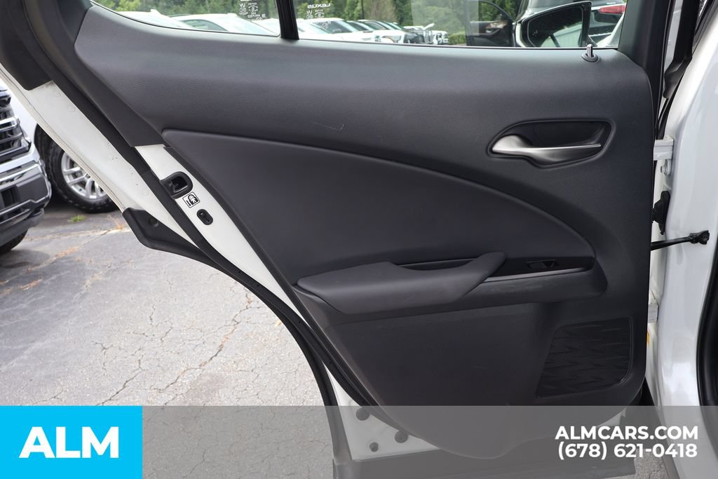 Used 2021 Lexus UX 200 w/ Accessory Package (Z2) FWD image 19